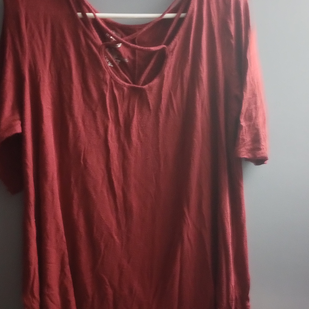 Red Short Sleeve Top